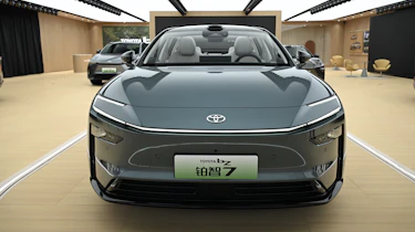 Toyota bZ7 - front static