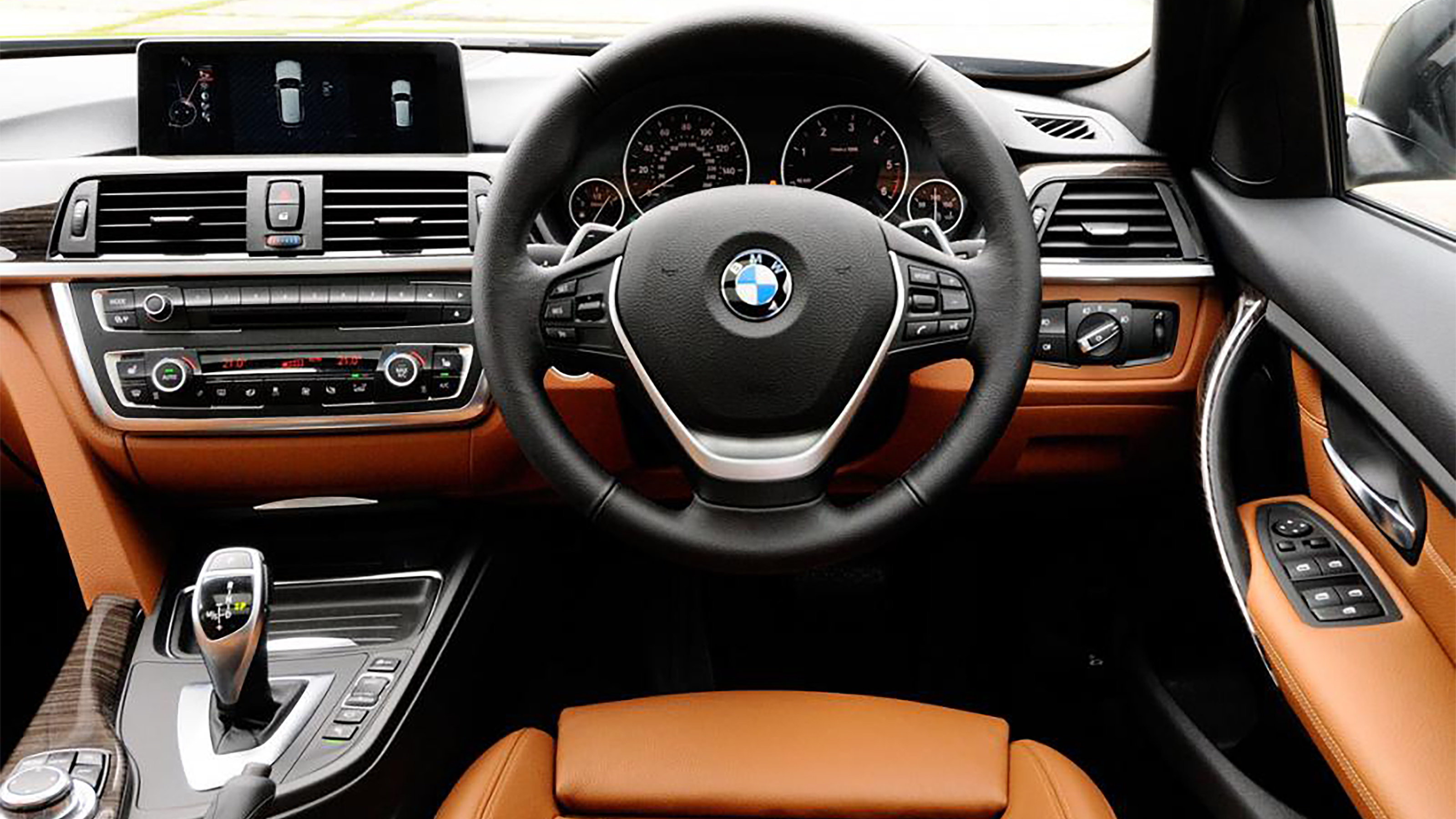 Used BMW 3 Series Touring - interior