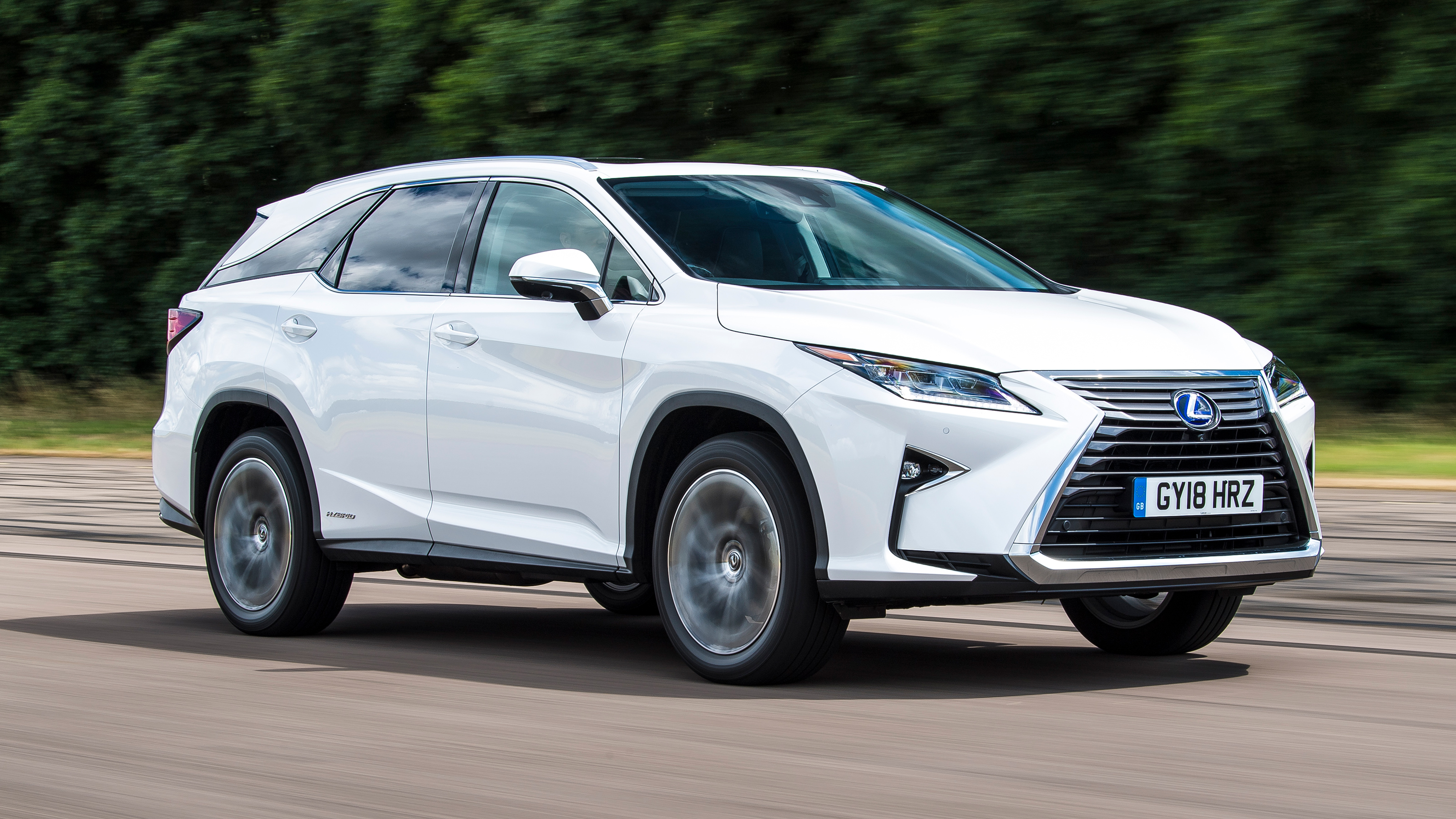 Lexus RX - front tracking