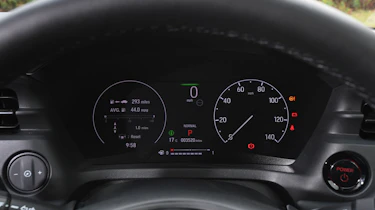 Used Honda HR-V Mk3 - dials