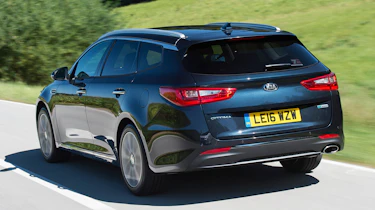 Used Kia Optima SW - rear 3/4