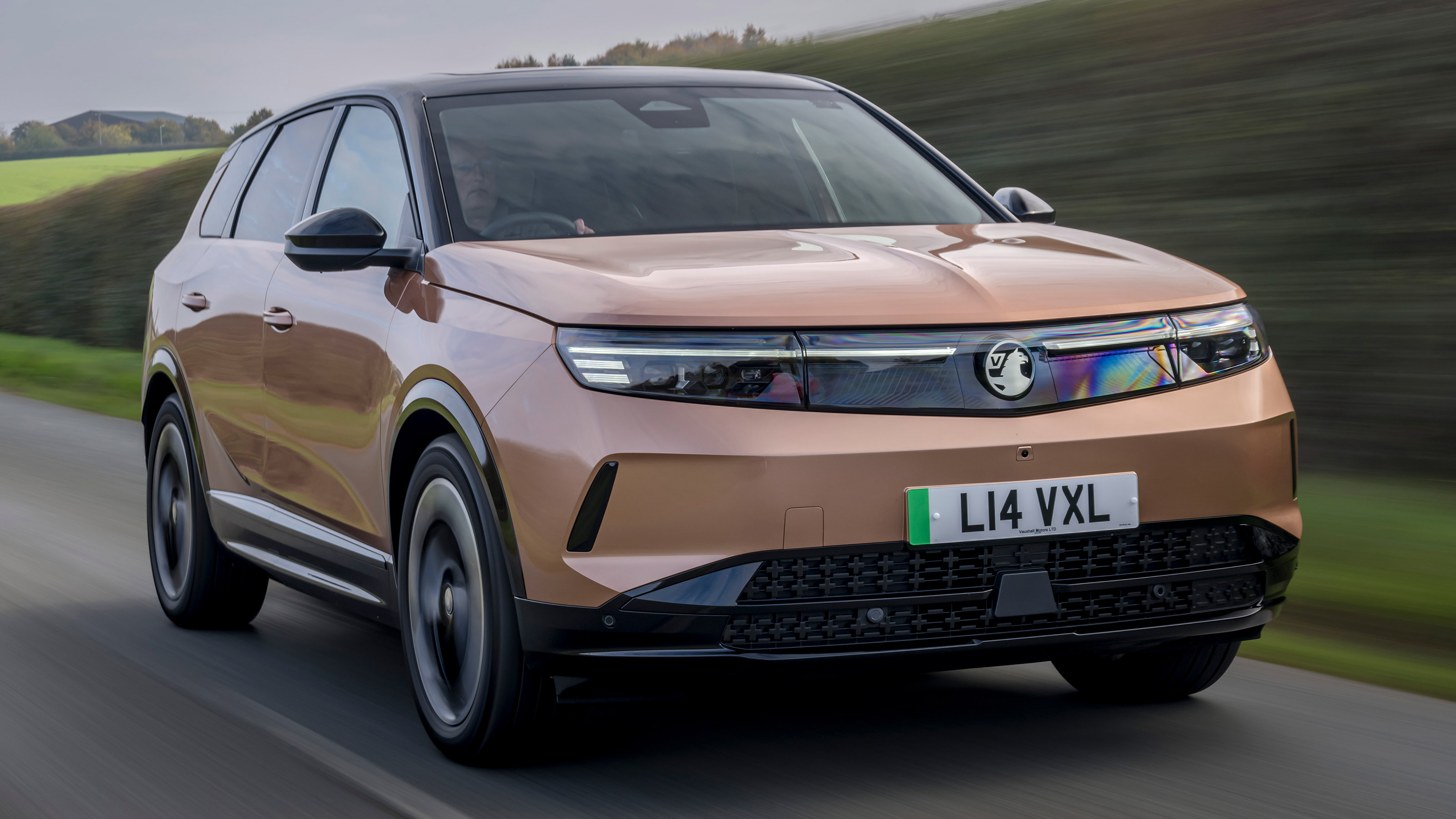 Vauxhall Grandland Electric - front