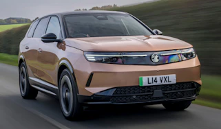 Vauxhall Grandland Electric - front