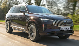 Volvo XC90 - front
