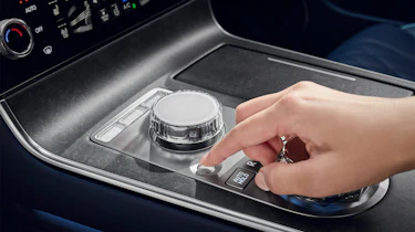 2025 Genesis Electrified G80 - centre console buttons