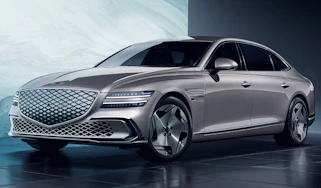 2025 Genesis Electrified G80 - front 3/4