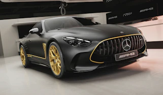 Mercedes-AMG APXGP Edition - front static