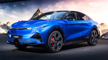 Alpine A390 - front