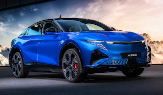 Alpine A390 - front static