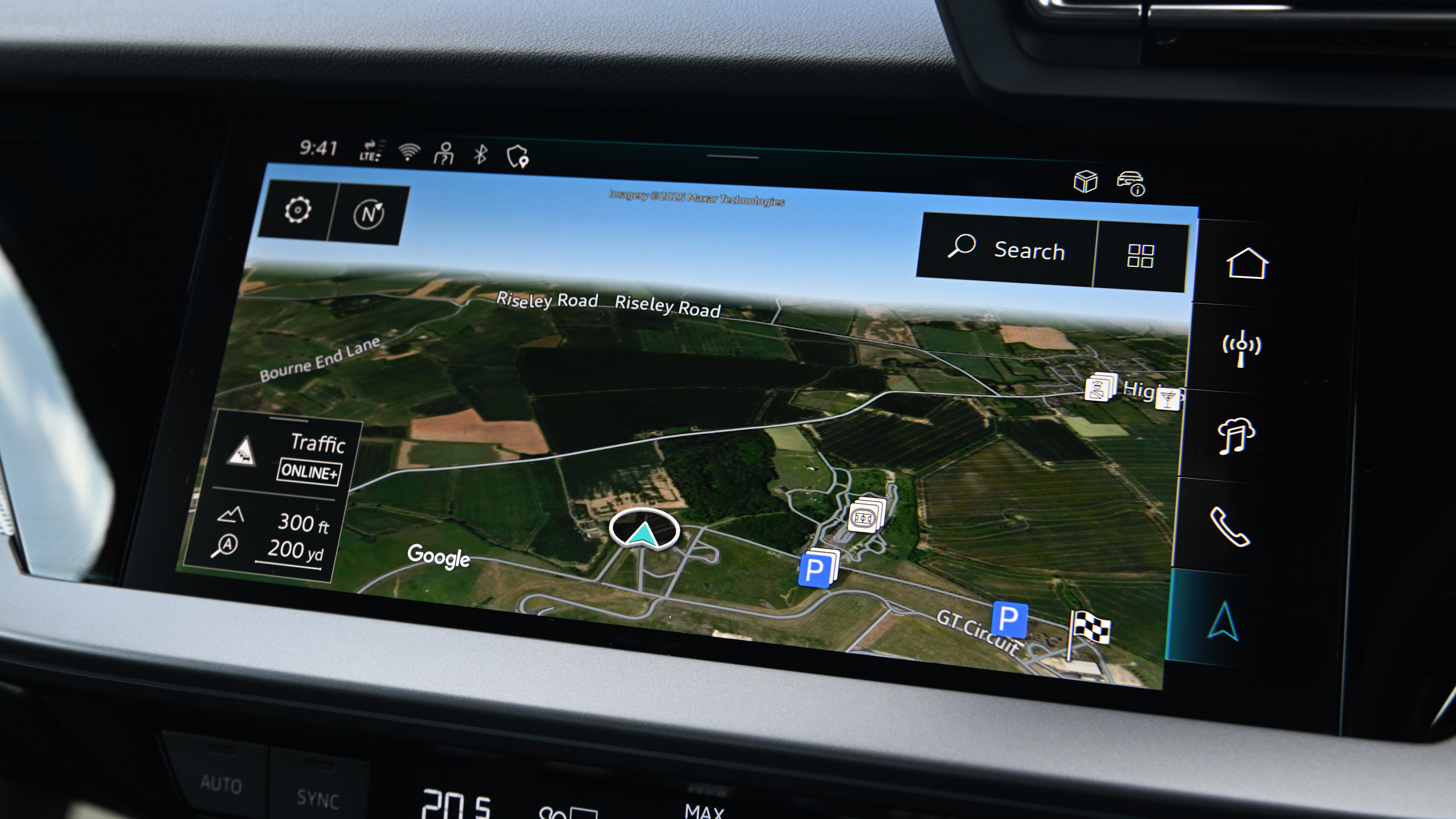 Audi A3 35 TFSI S tronic S line long termer - screen