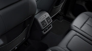 Audi Q5 Sportback - rear vents