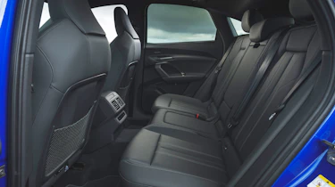 Audi Q5 Sportback - rear seats