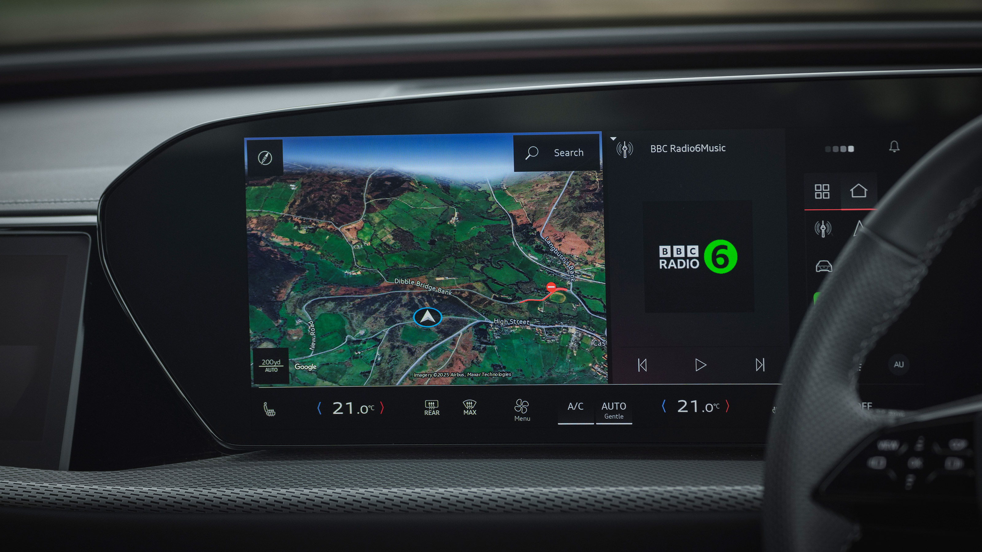 Audi Q5 Sportback - screen