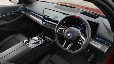 BMW i5 Touring M60 xDrive - interior