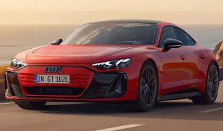 Audi e-tron GT quattro - front 3/4 dynamic
