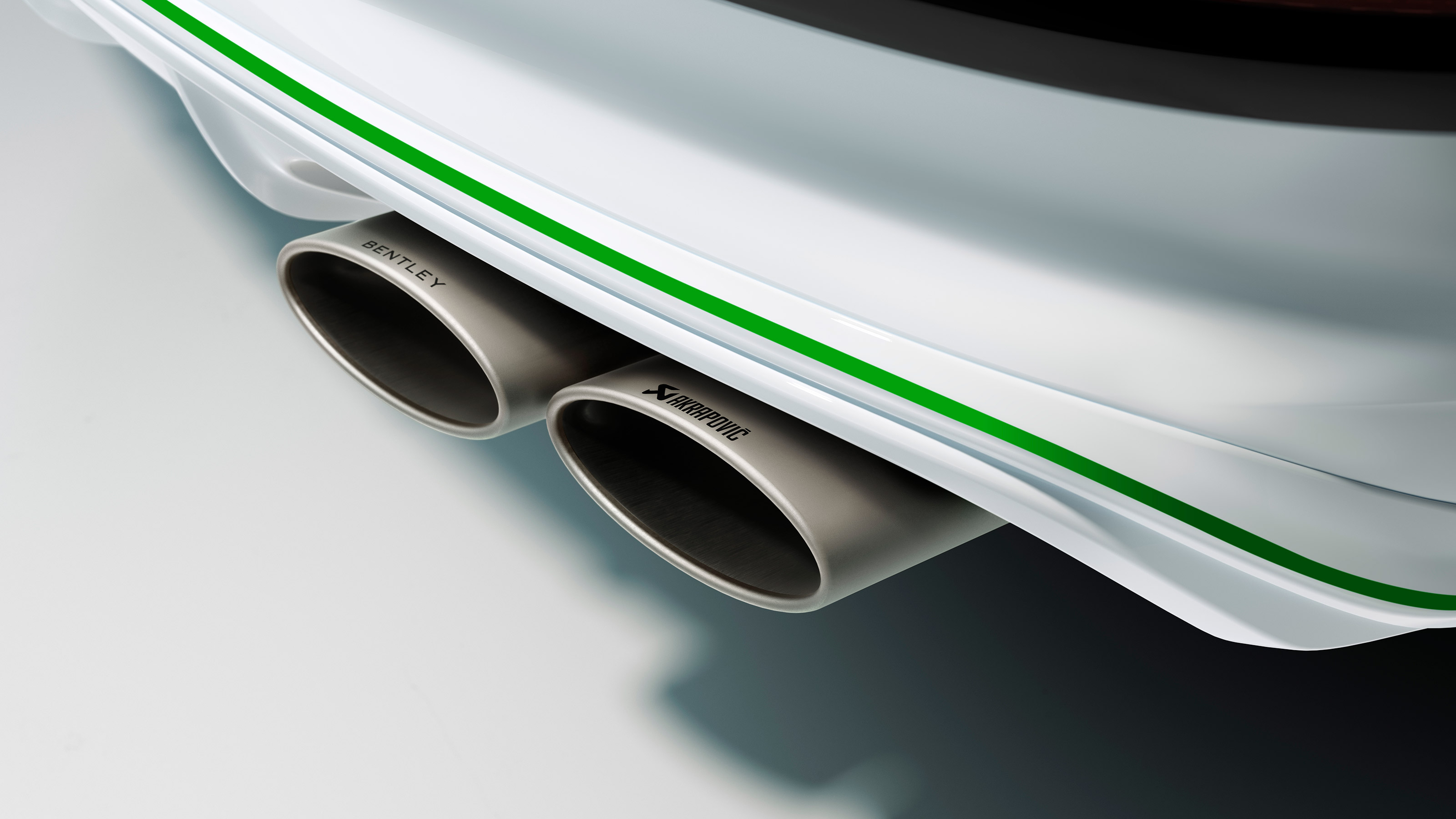 Bentley Bentayga Speed - exhausts