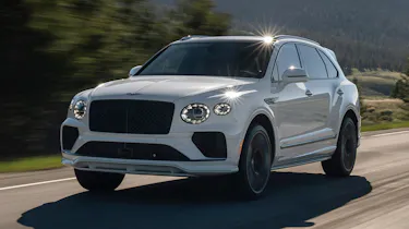 Bentley Bentayga Speed - front action