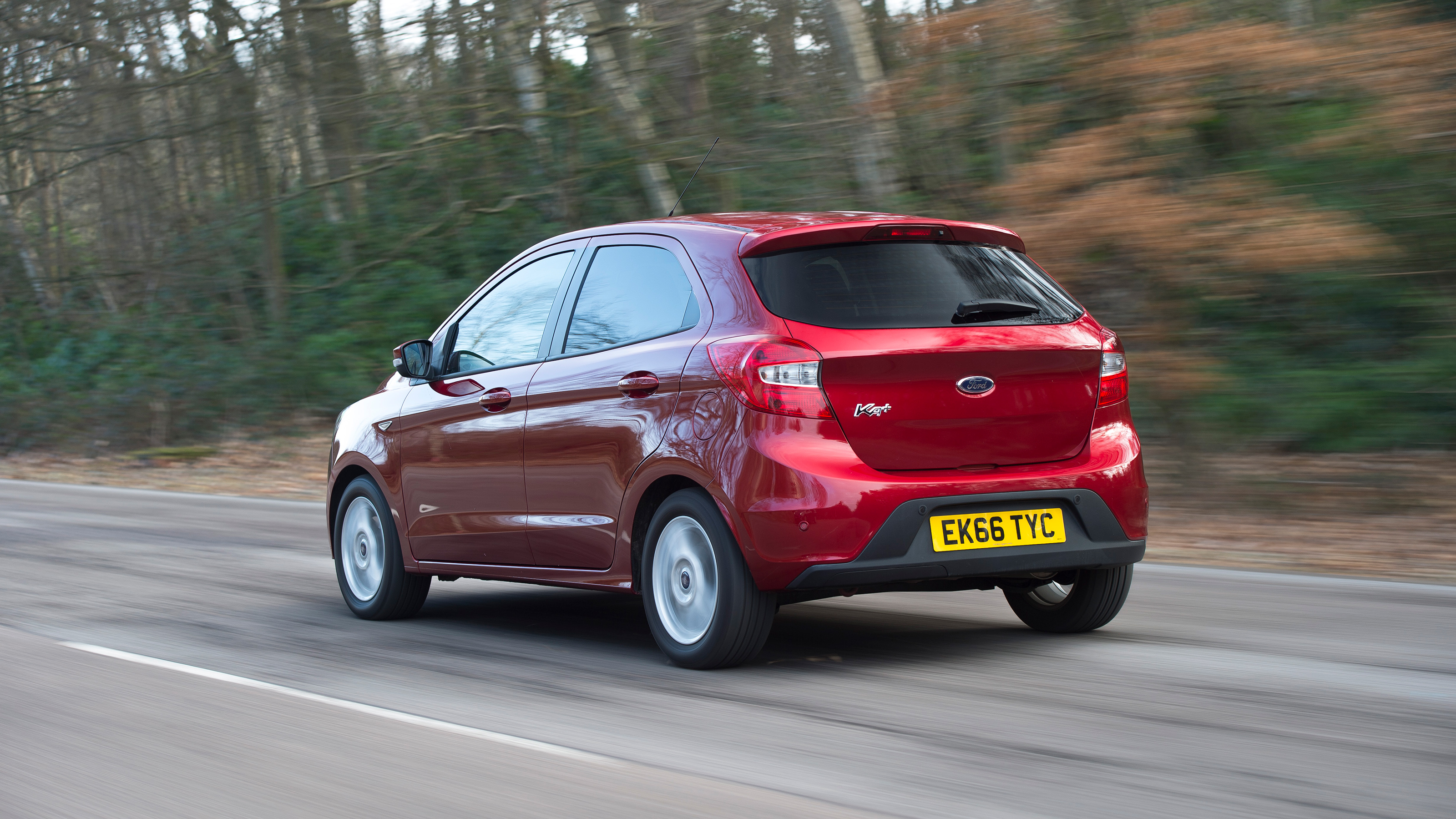 Ford KA+ - rear tracking