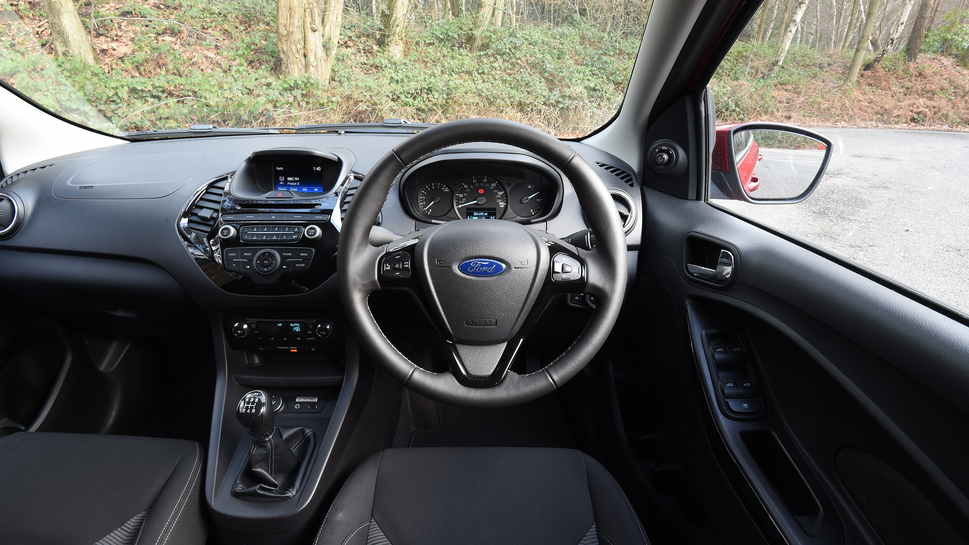 Ford KA+ - dashboard