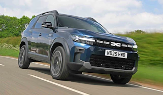Dacia Bigster - front tracking