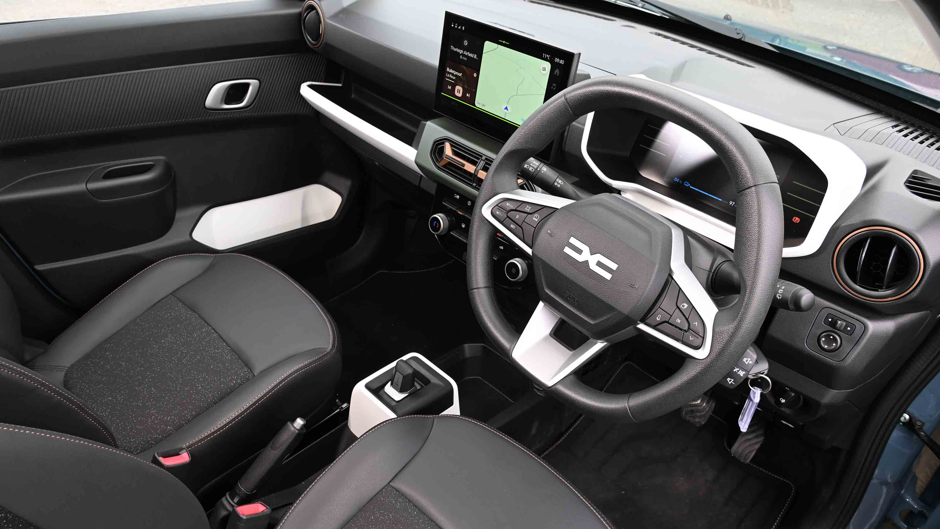 Dacia Spring - dashboard
