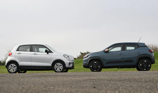 Dacia Spring vs Leapmotor T03 - head to head static
