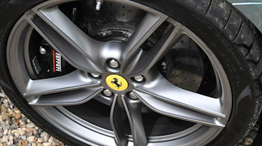 Ferrari Roma Spider - wheel