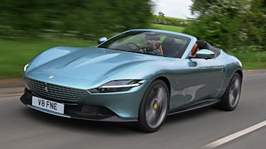 Ferrari Roma Spider - front