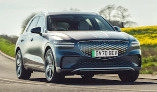 Genesis GV70 Electrified - front action