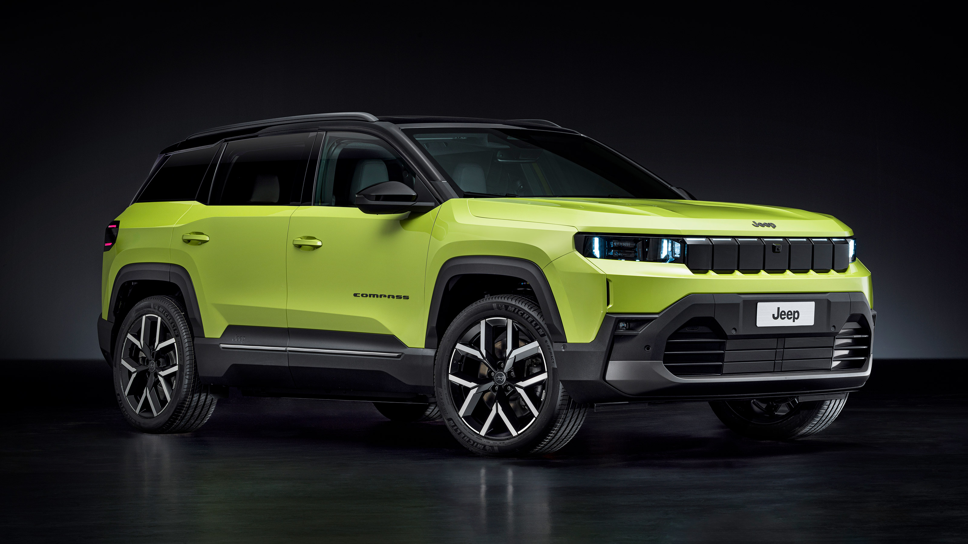 Jeep Compass - front yellow