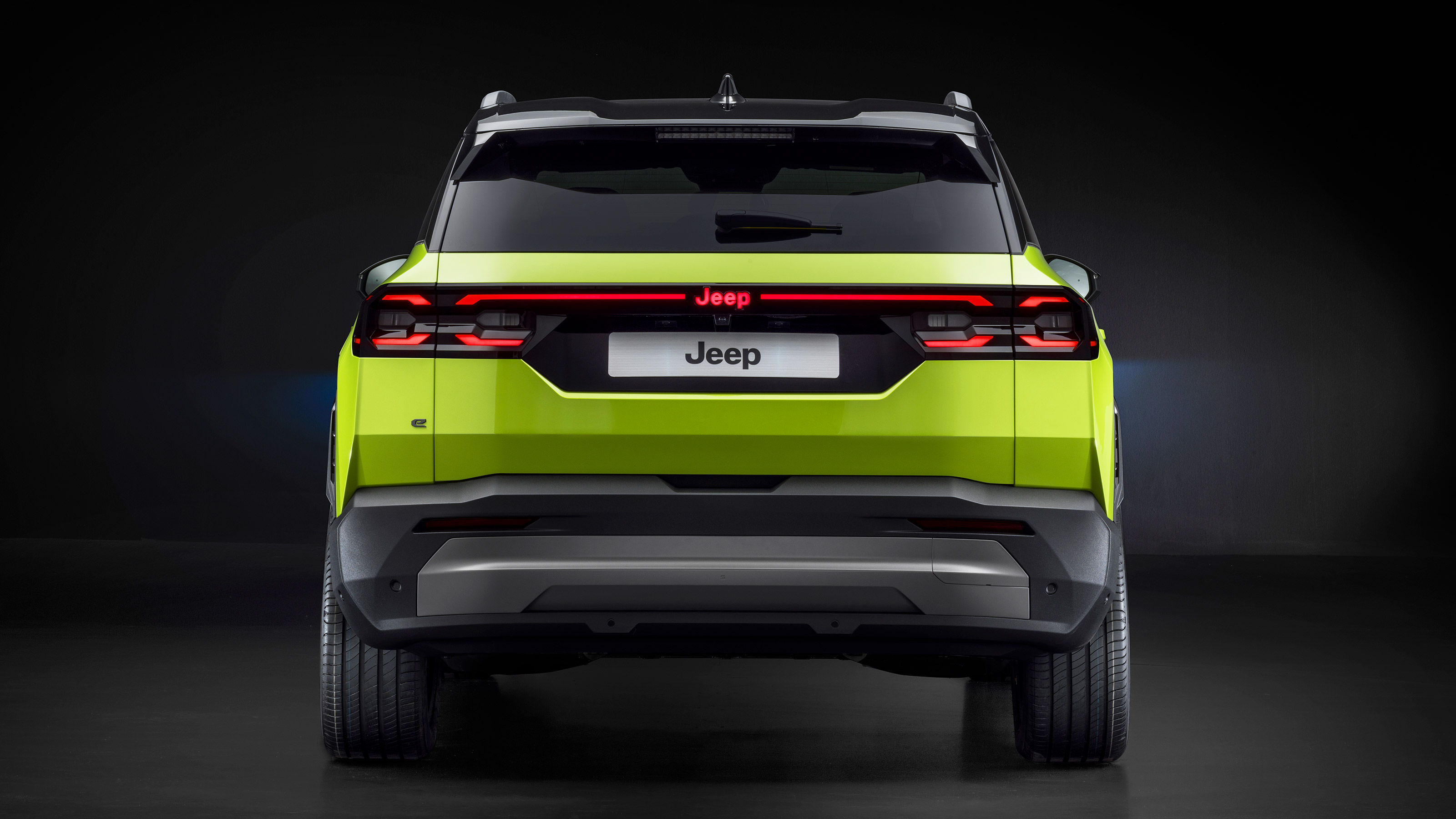 Jeep Compass - full rear yellow