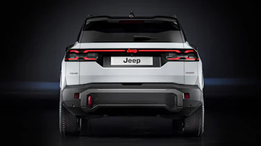 Jeep Compass - full rear