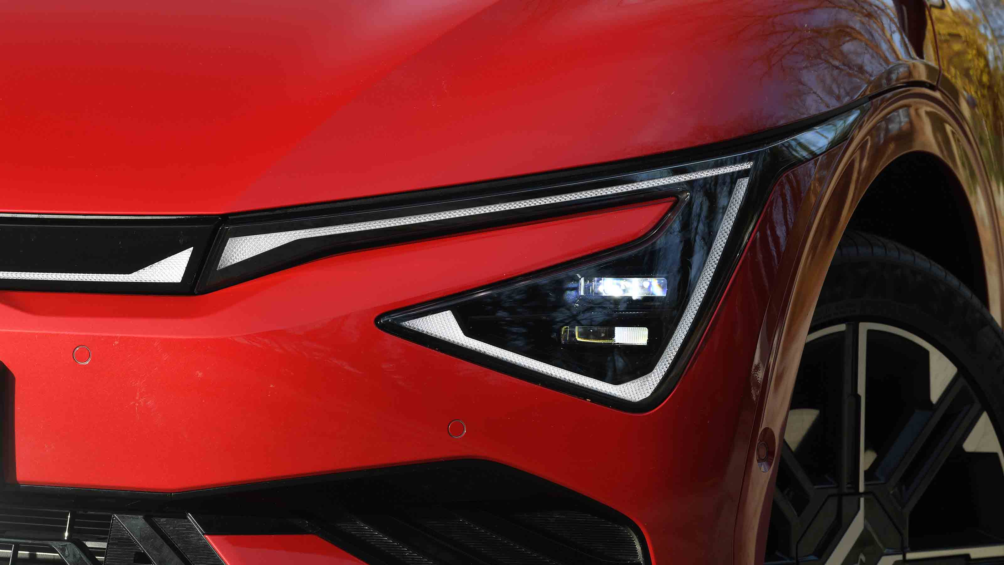 Kia EV6 - head light detail