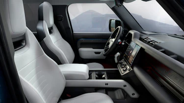 Land Rover Defender MY26 - front seats