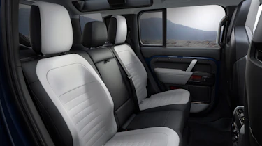 Land Rover Defender MY26 - rear seats