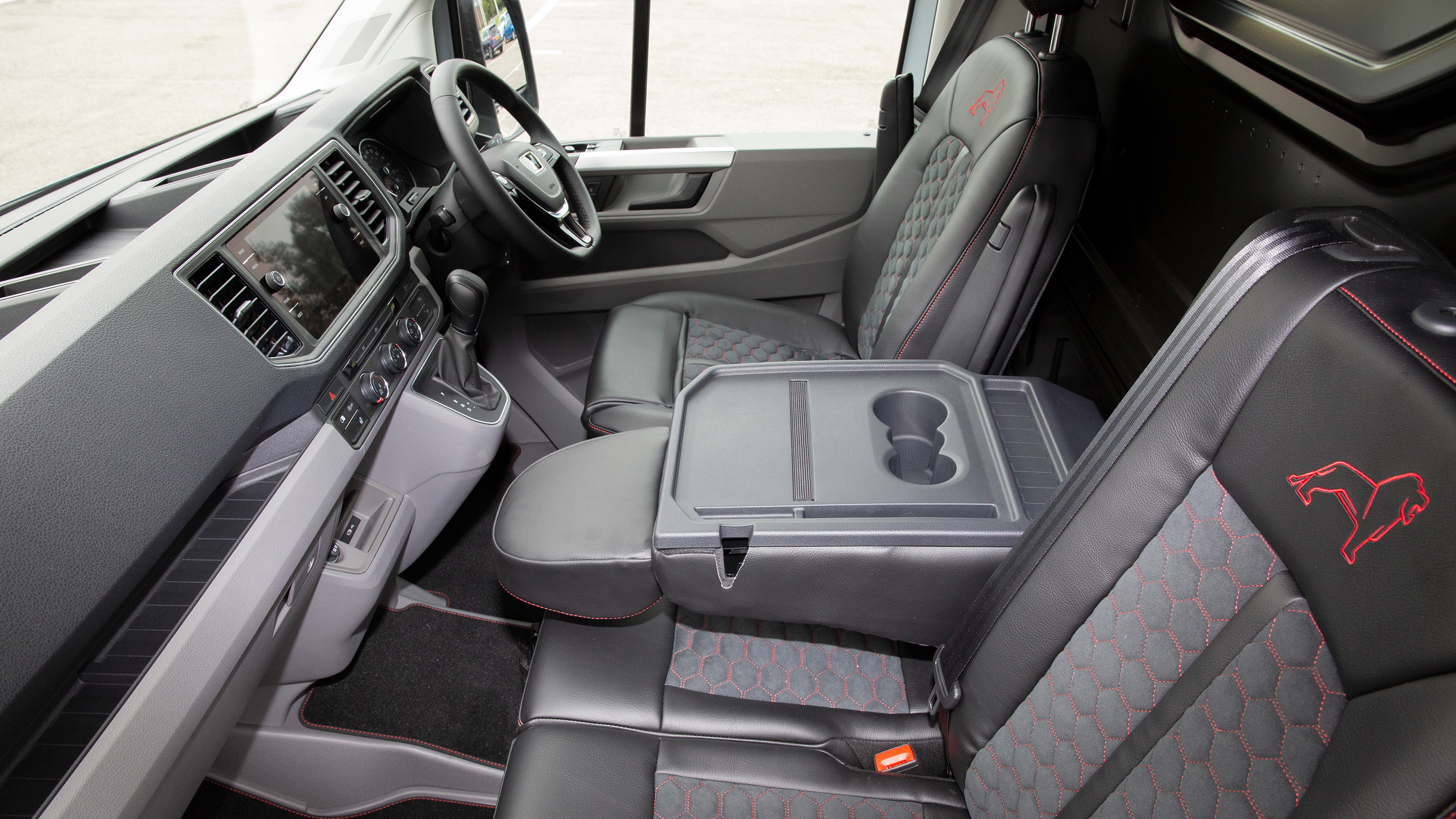 MAN TGE - seats