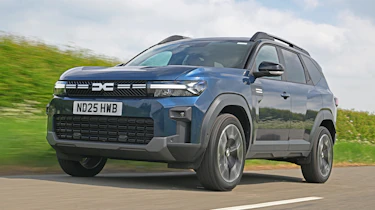 Dacia Bigster - front tracking