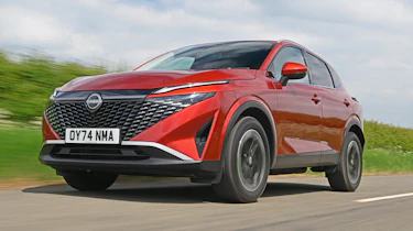 Nissan Qashqai - front tracking