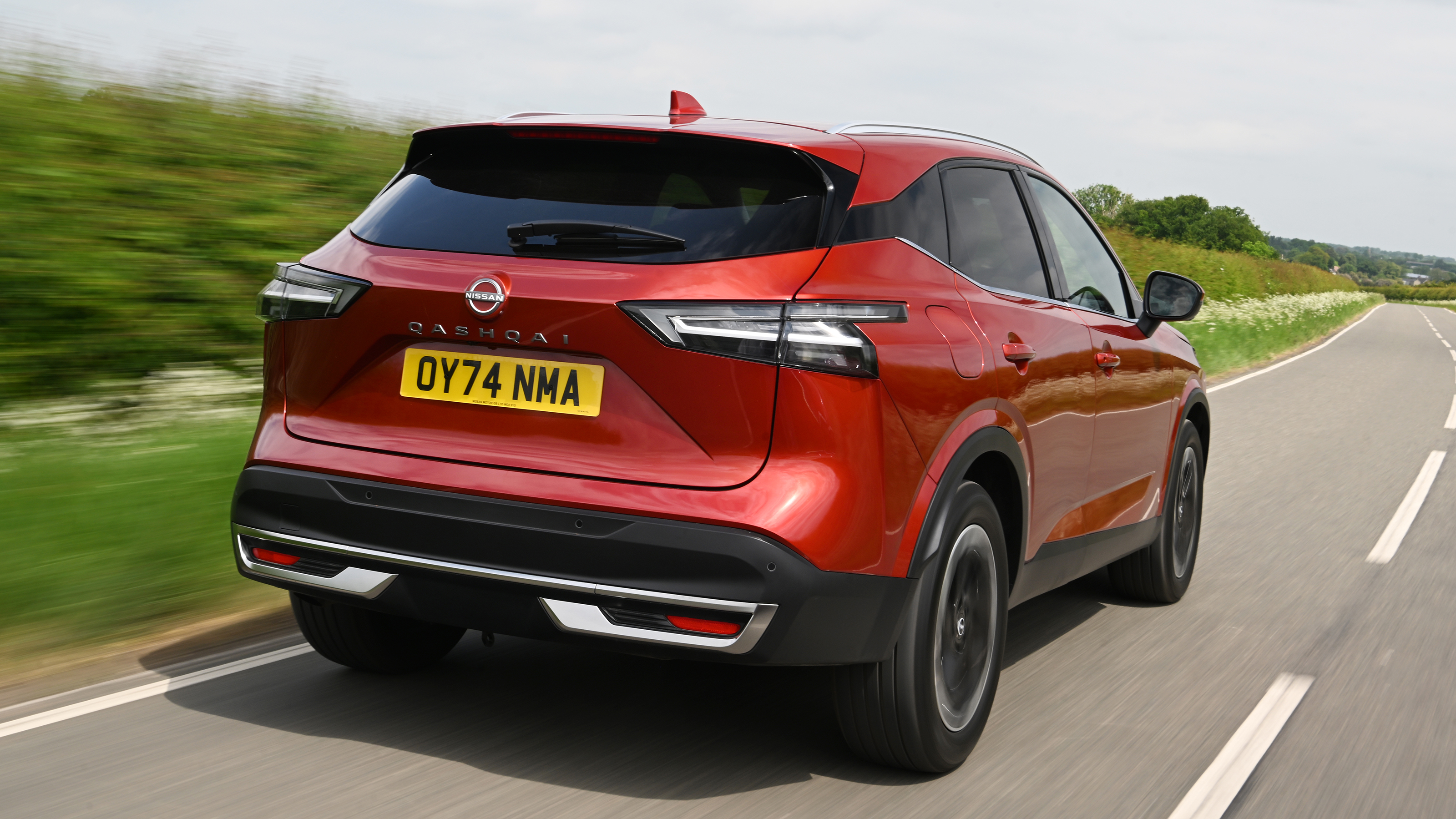 Nissan Qashqai - rear tracking 