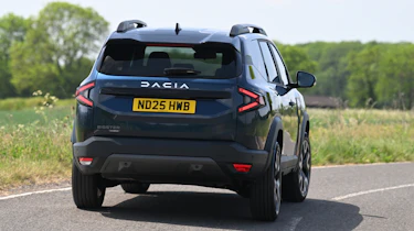 Dacia Bigster - rear cornering
