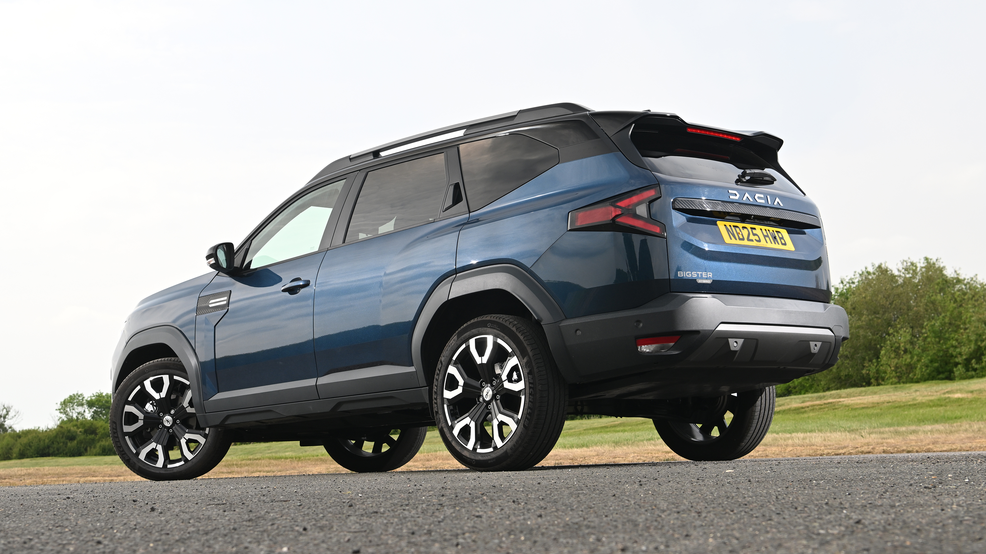 Dacia Bigster - rear static 