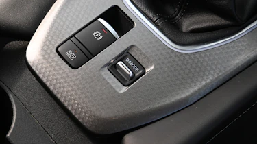 Nissan Qashqai - centre console