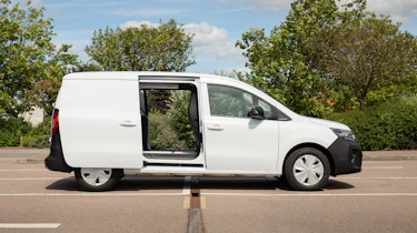 Nissan Townstar EV - side static (door open)