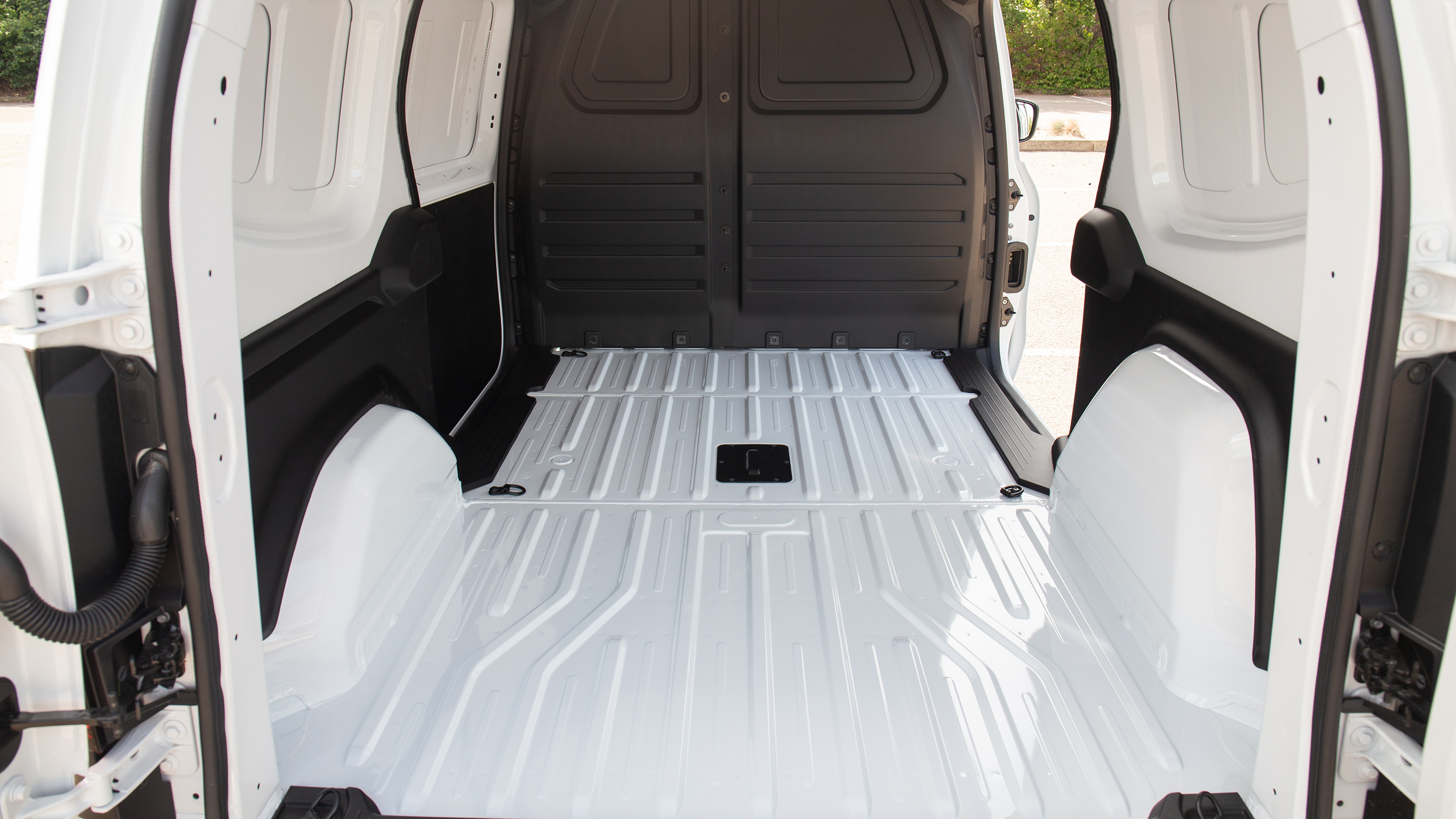 Nissan Townstar EV - load area