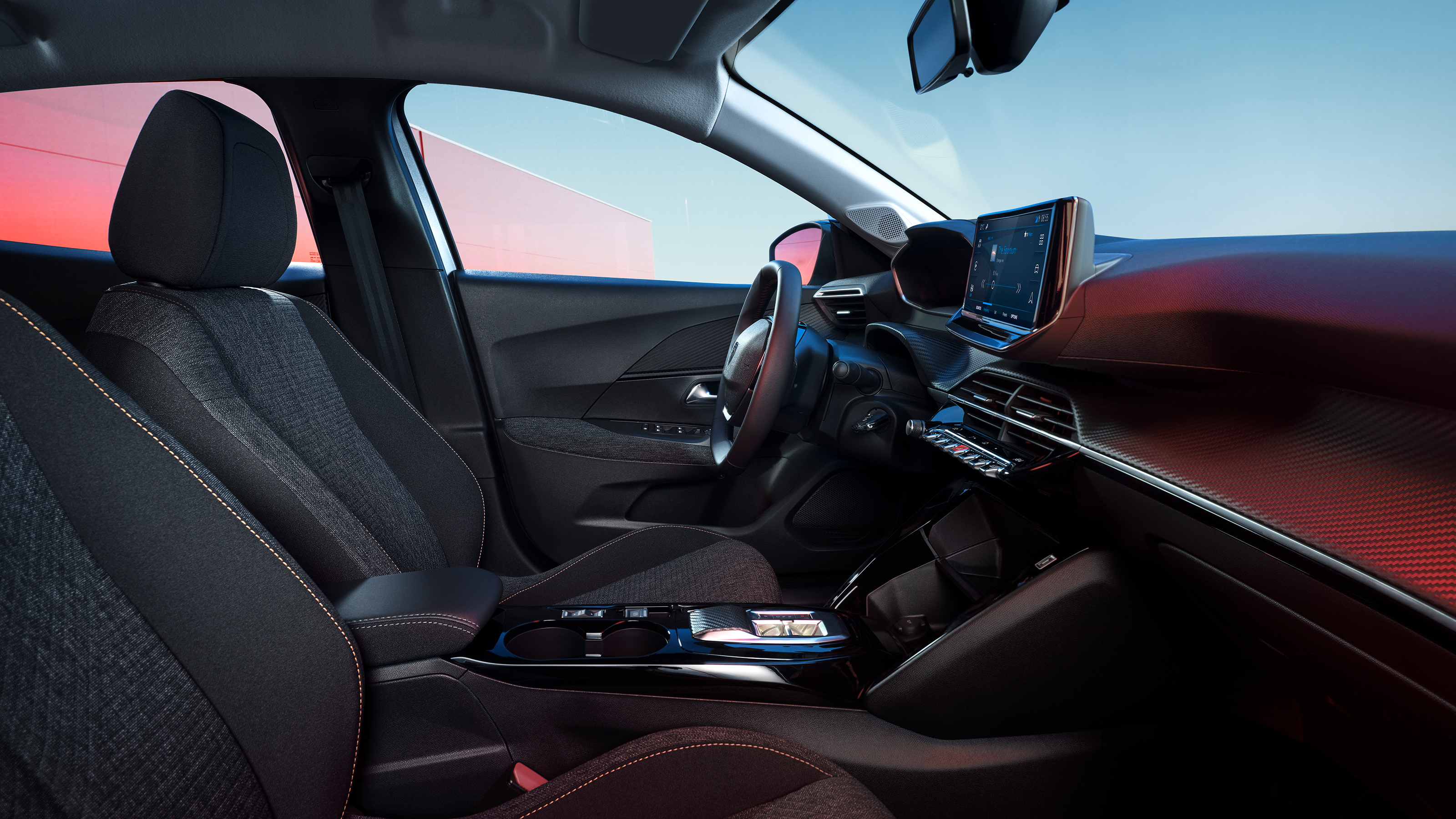 Peugeot 208 Style - interior
