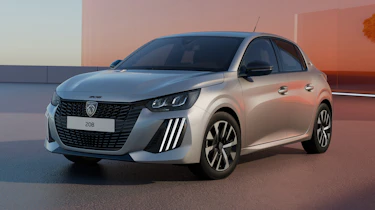 Peugeot 208 Style - front static