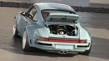 Porsche 911 Carrera Coupe Reimagined by Singer - engine