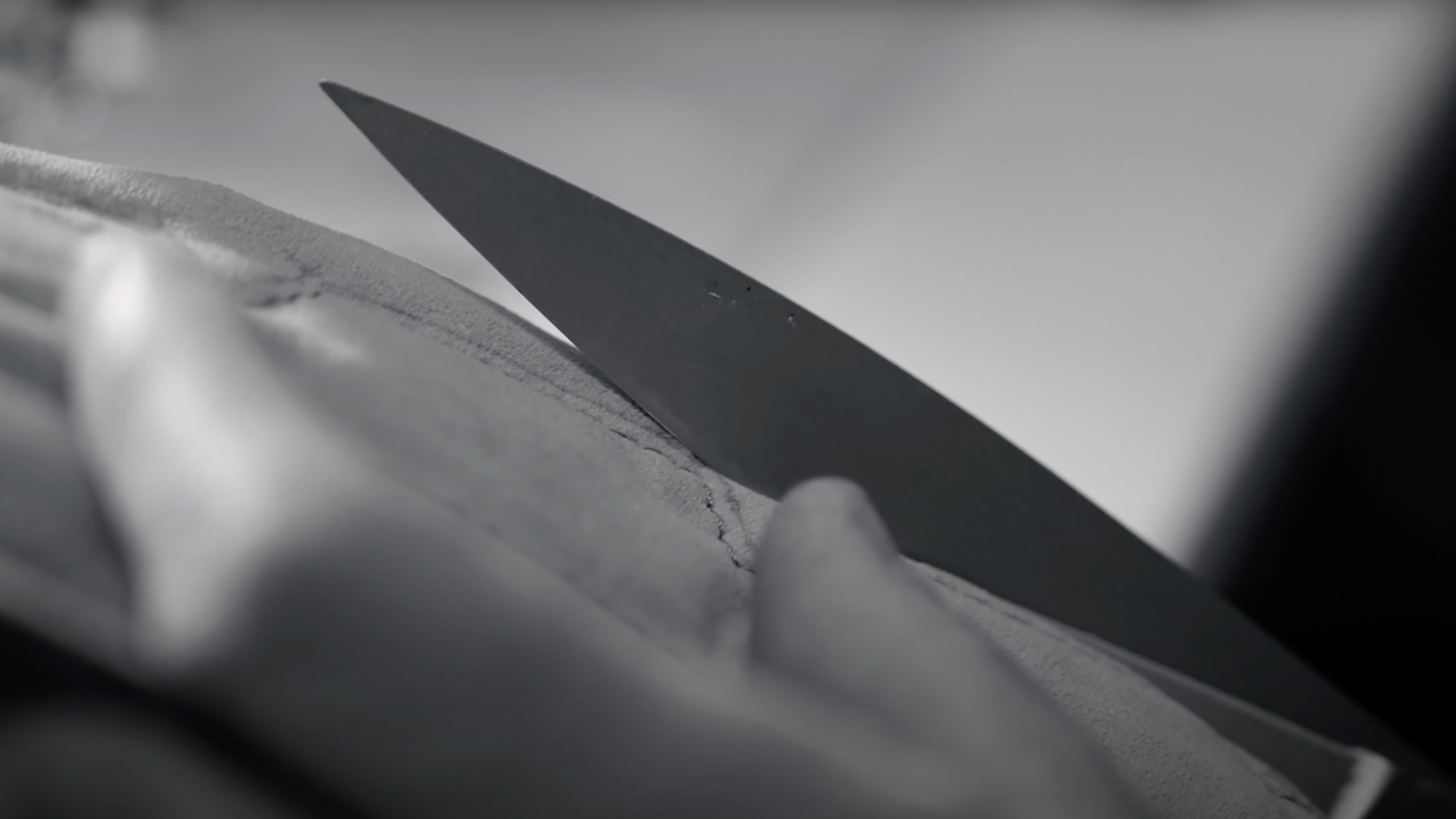 Porsche 963 teaser - cutting leather