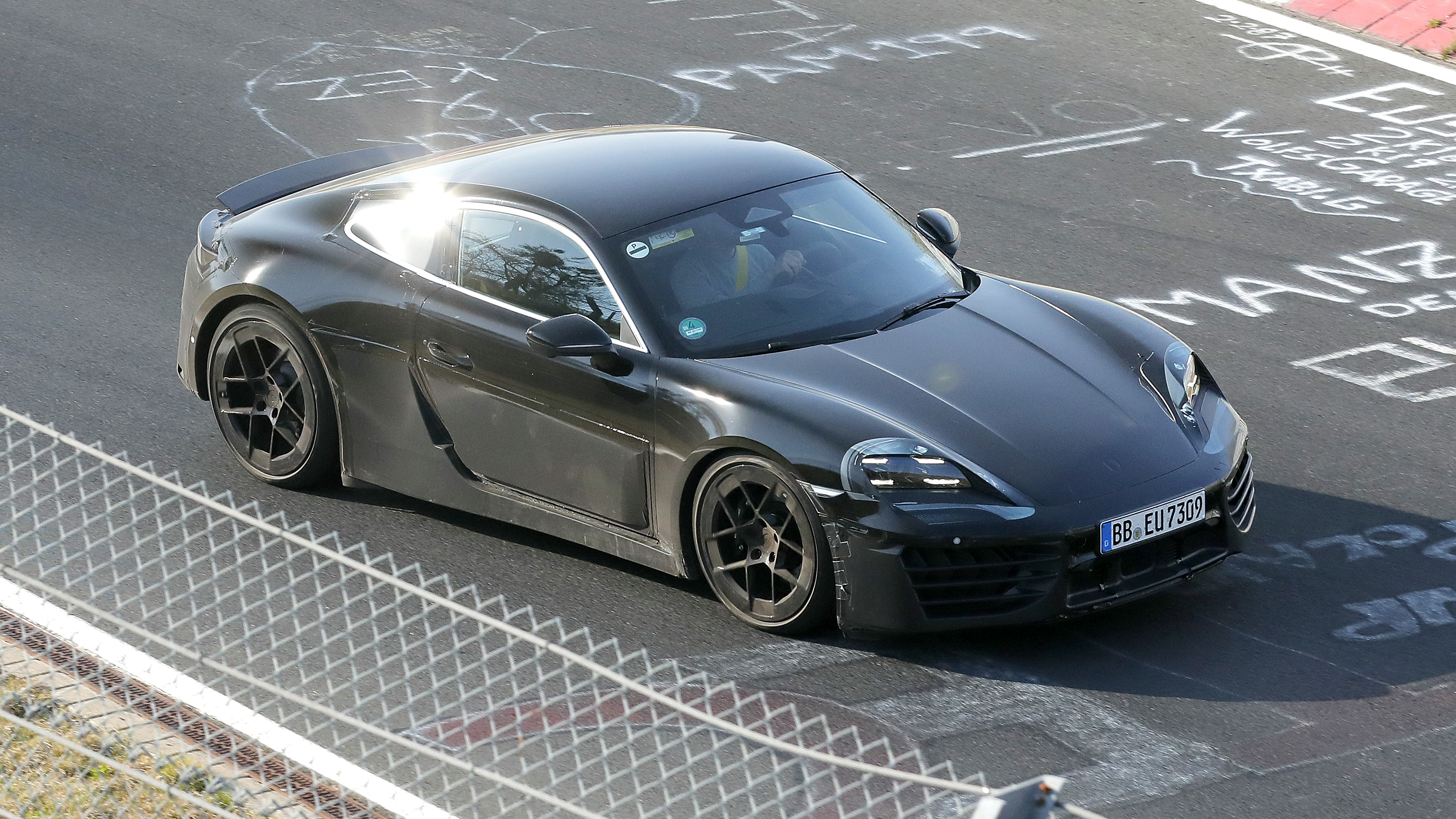Porsche Cayman EV at Nurburgring (camouflaged) - front cornering