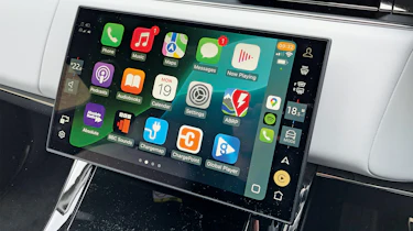 Range Rover Sport P550e Autobiography long-term - carplay